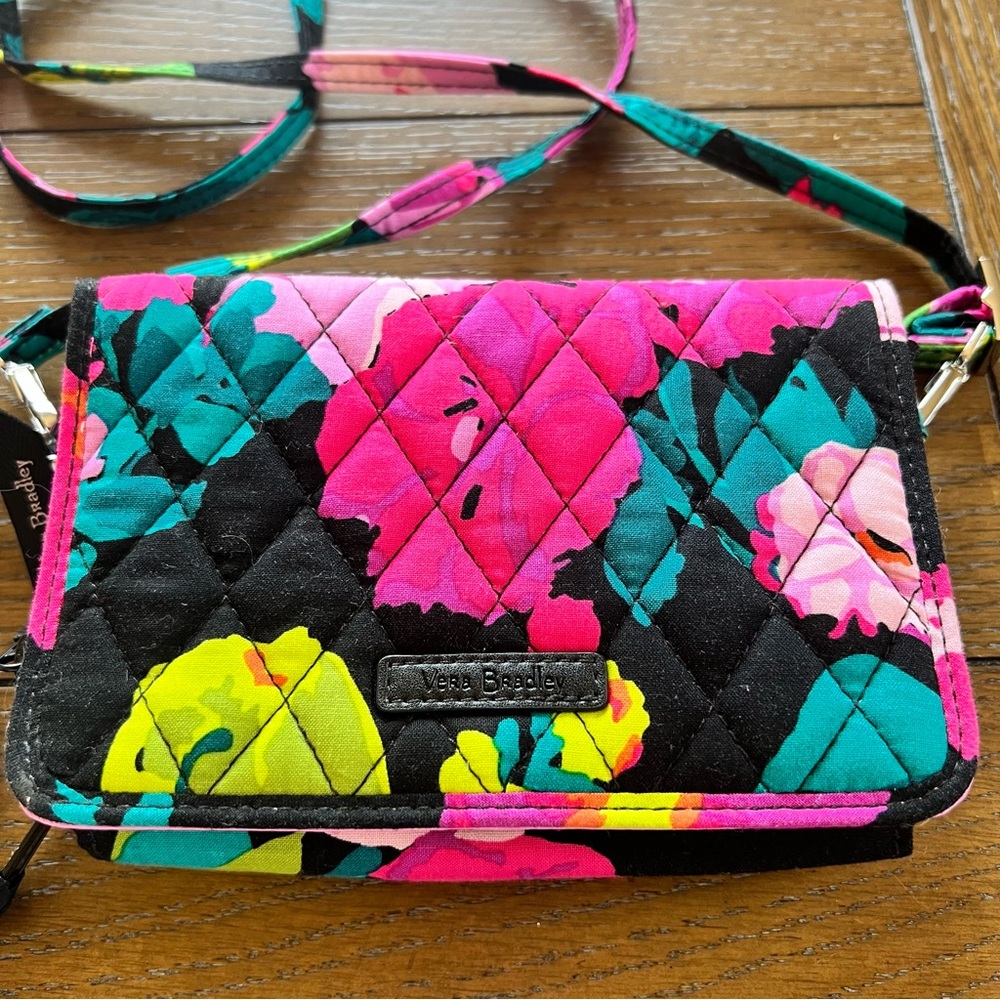 Vera Bradley Crossbody, Wristlet RFID Protection NWT